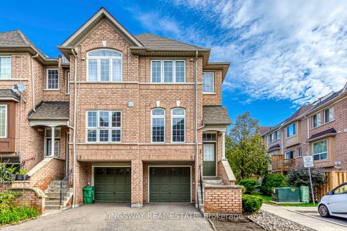 61-50 Strathaven Dr, Mississauga, ON, L5R4E7 | Card Image
