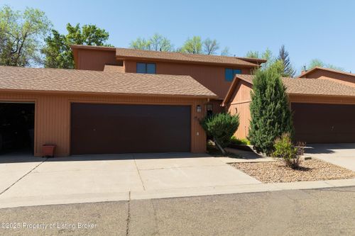 650 4th Ave E, Dickinson, ND, 58601-4419 | Card Image