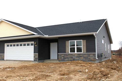 1350 Kettle Dr, Kewaskum, WI, 53040-1134 | Card Image