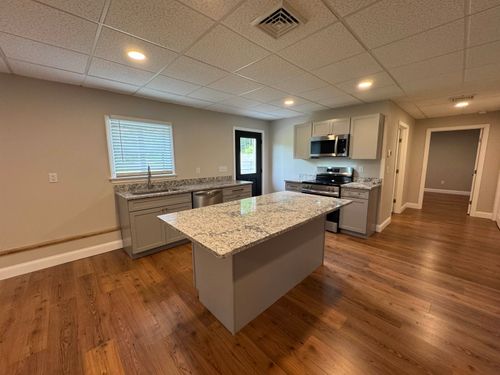 663 Titus Hill Rd, Colebrook, NH, 03576 | Card Image