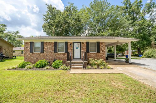 110 Lake Cir, Savannah, TN, 38372 | Card Image