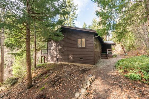 540 Lost Bridge Rd, Lewiston, CA, 96052 | Card Image