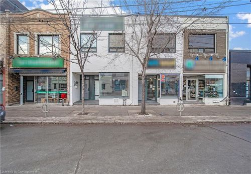 842 Dundas St W, Toronto, ON, M6J1V5 | Card Image