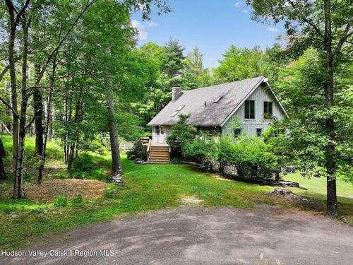 169 Stoll Road, Saugerties, NY, 12477 | Card Image
