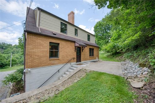 2-4465 Mount Troy Road Ext, Ross Twp, PA, 15214 | Card Image