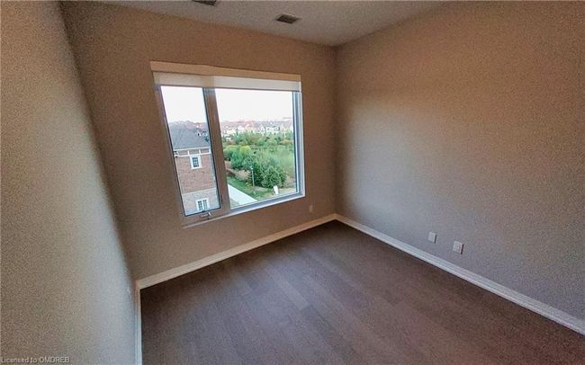 3285 Carding Mill Trail, Home with 2 bedrooms, 2 bathrooms and 1 parking in Oakville ON | Image 29