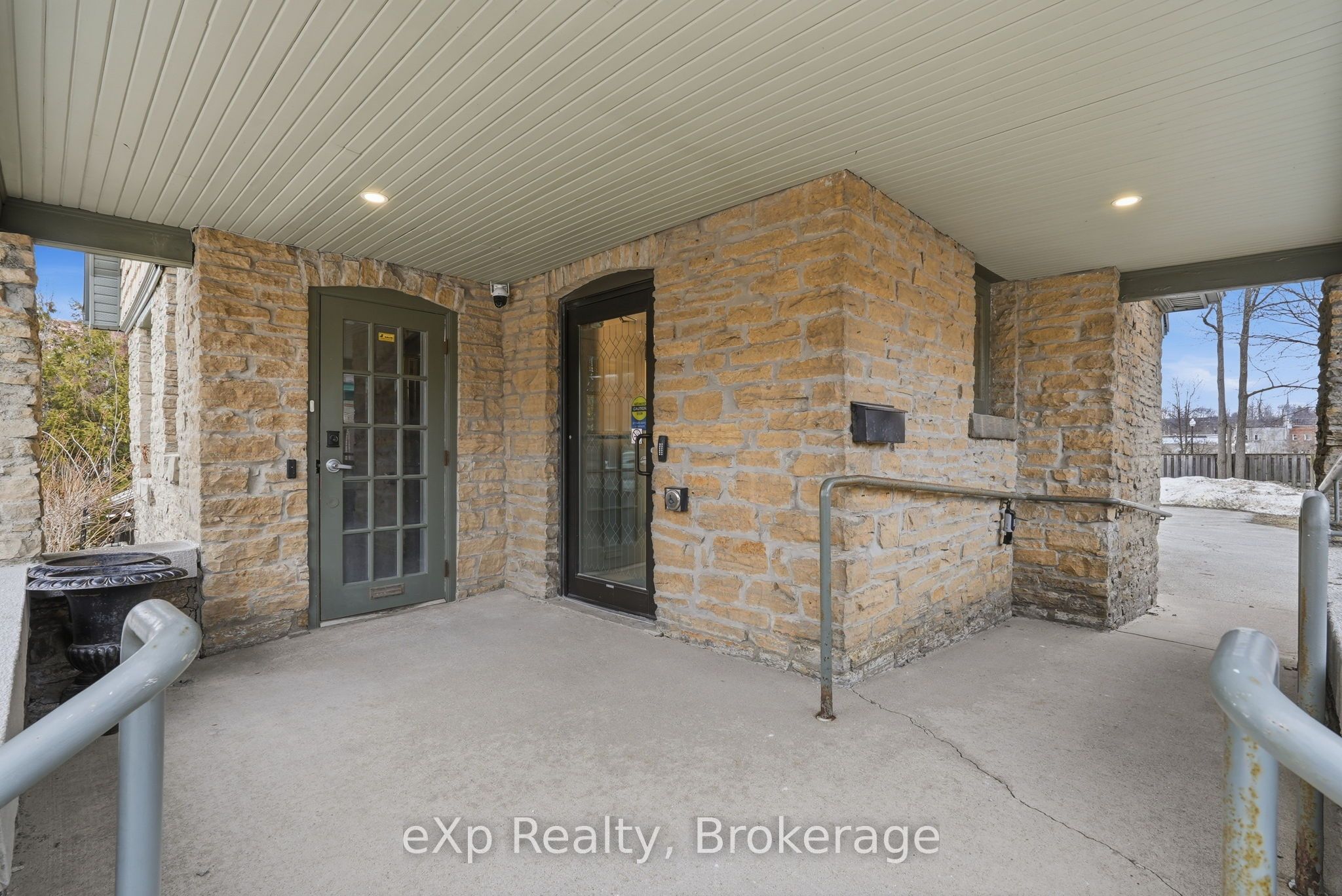 Commercial Sale in Owen Sound 5