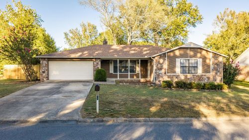 37 Kensington Dr, Conway, AR, 72034 | Card Image