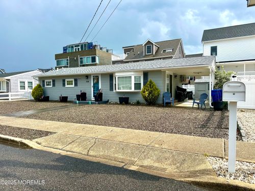 225 Ocean Bay Blvd, Lavallette, NJ, 08735-1621 | Card Image