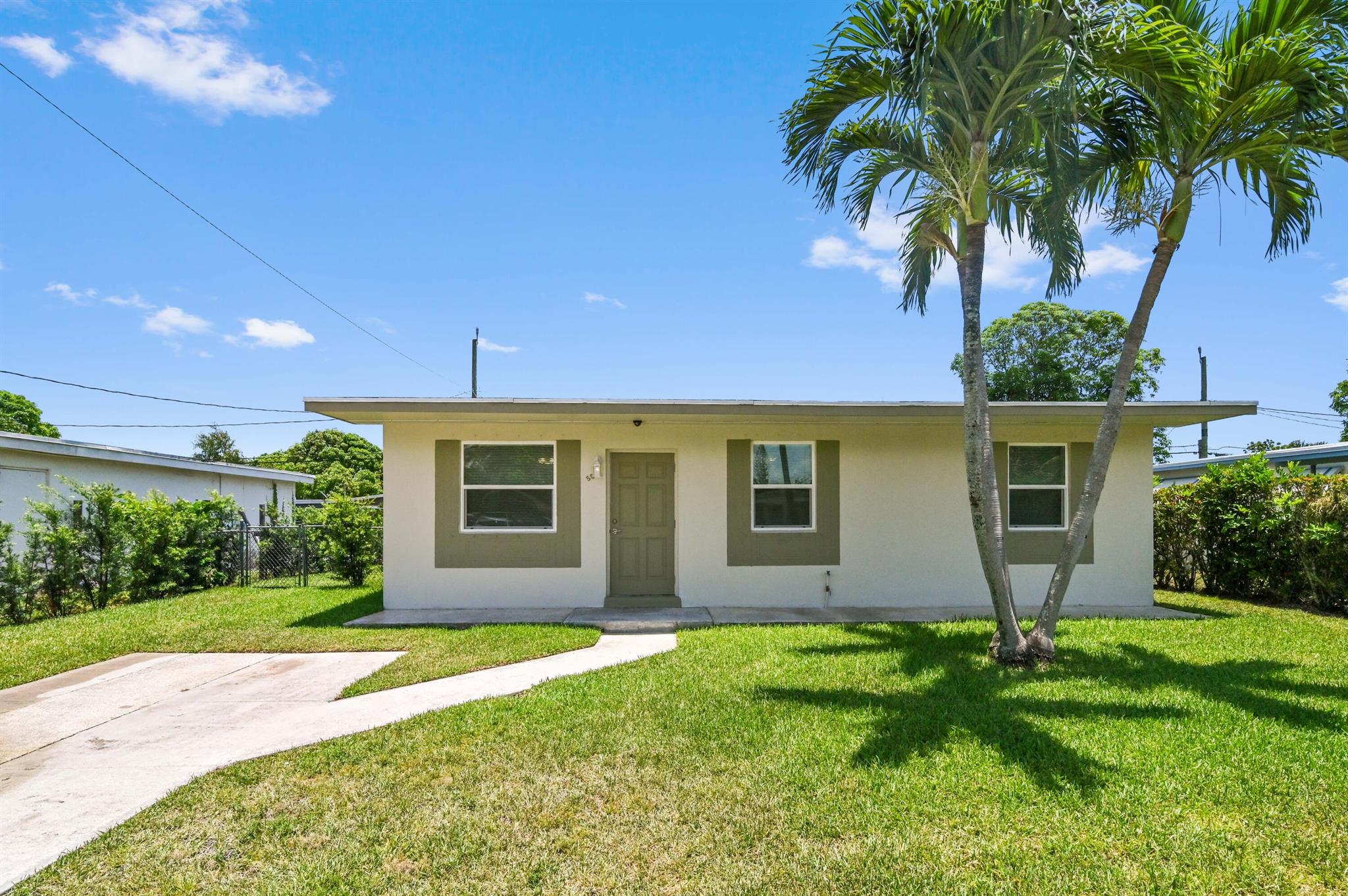 Barbados Dr, Palm Springs, FL 33461
