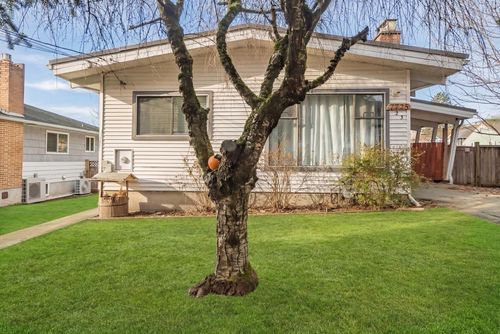 7725 Grand St, Mission, BC, V2V3T5 | Card Image