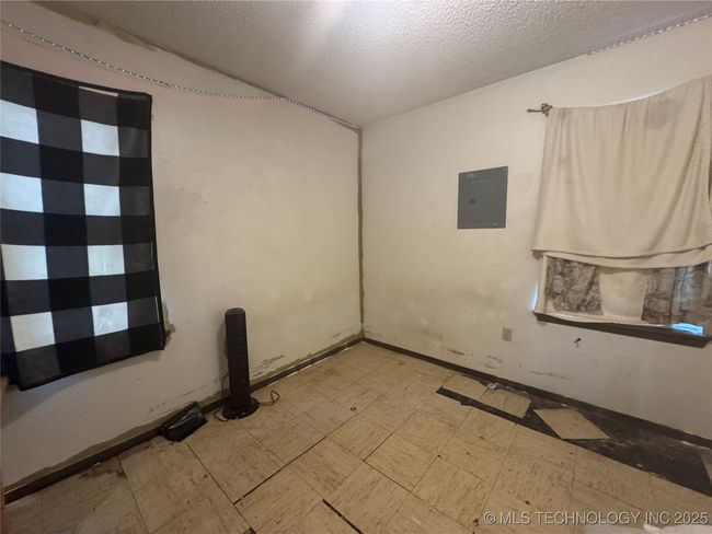 18781 S 526 Rd, House other with 3 bedrooms, 1 bathrooms and null parking in Tahlequah OK | Image 34