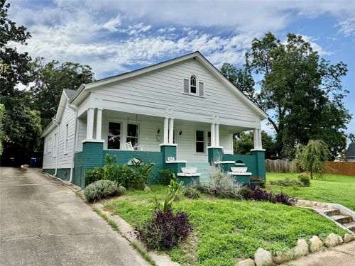 122 Beaver St, Forest City, NC, 28043-3606 | Card Image