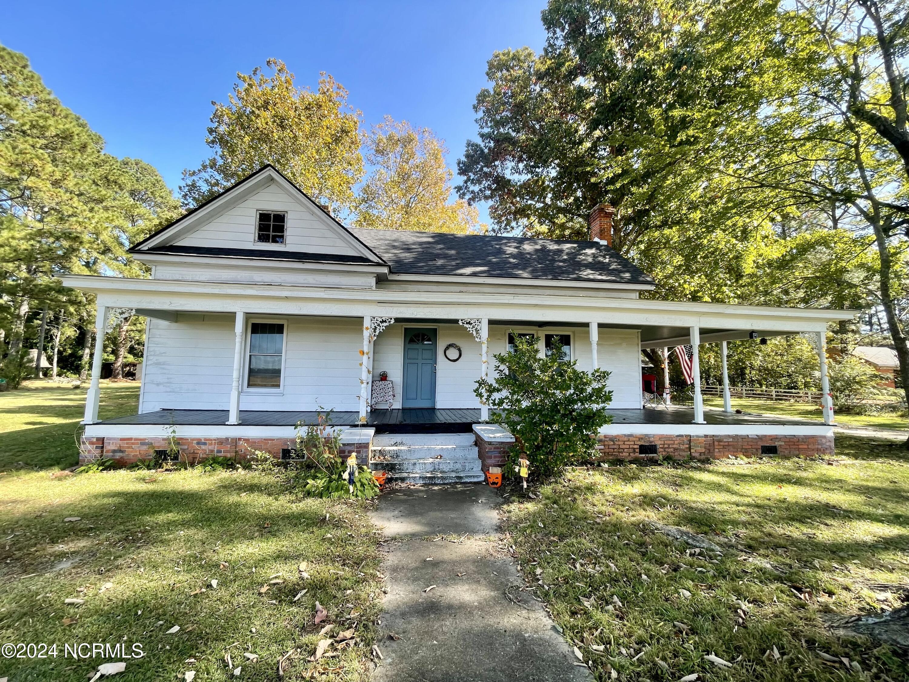 Fire Dept Rd, Williamston, NC 27892