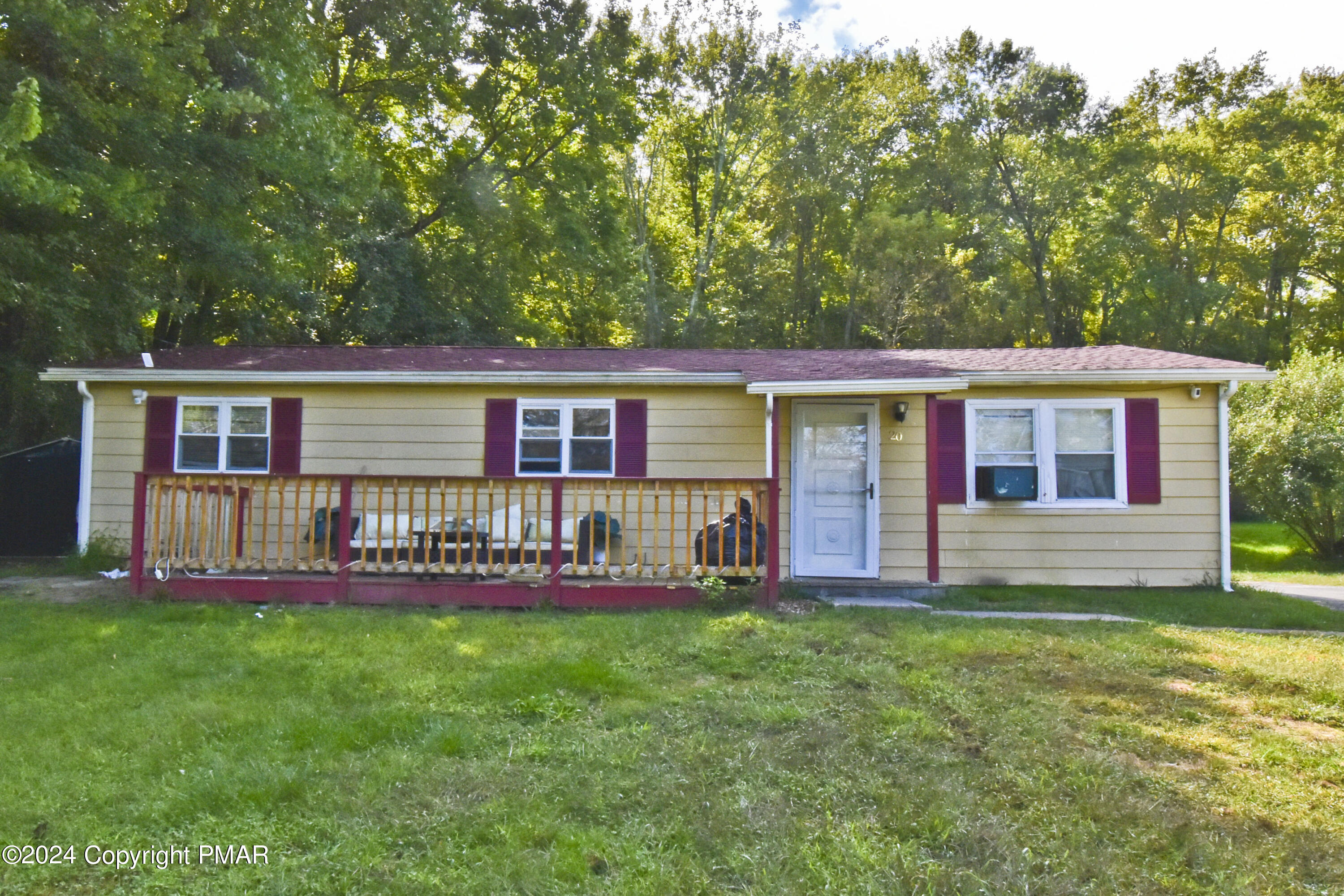 Pardees Loop, East Stroudsburg, PA 18302