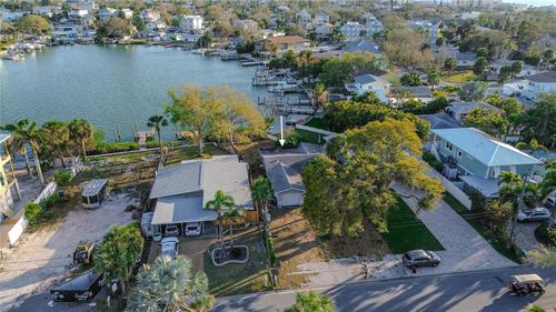 407 20th Ave, INDIAN ROCKS BEACH, FL, 33785-2929 | Card Image