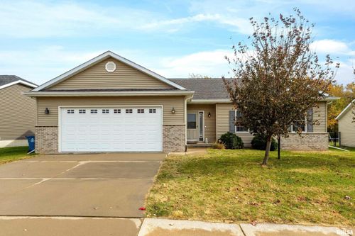 117 N 6th St, Princeton, IA, 52768-7003 | Card Image