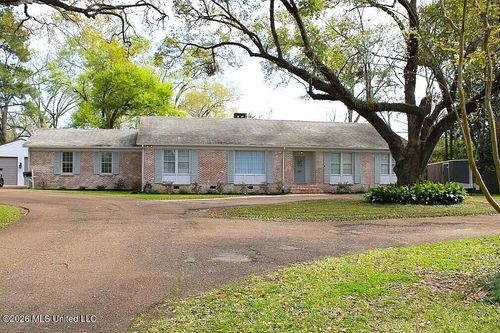 101 Sgt Prentiss Dr, Natchez, MS, 39120-4723 | Card Image