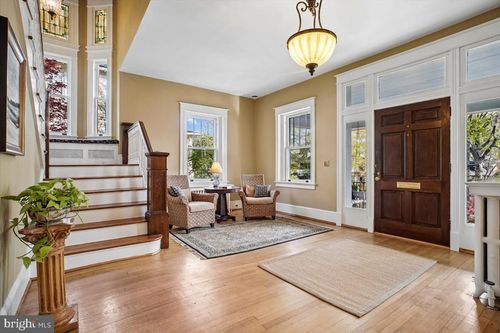 310 N View Ter, ALEXANDRIA, VA, 22301-2610 | Card Image