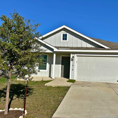 11910 Pewee, San Antonio, TX, 78221-4026 | Card Image