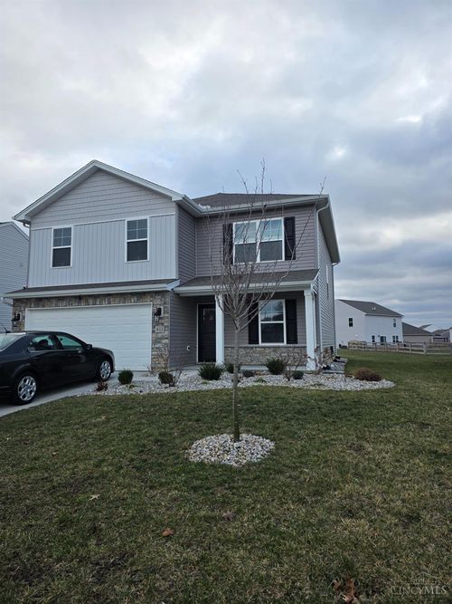 411 E Oak Ave, Trenton, OH, 45067-1850 | Card Image