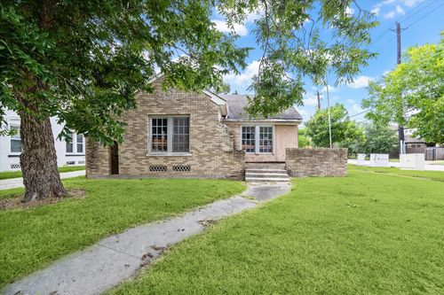 4310 Delano St, Houston, TX, 77004-5318 | Card Image