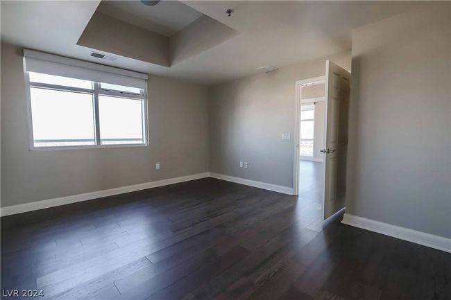 UNIT-1117 - 150 Las Vegas Blvd N, Condo with 3 bedrooms, 3 bathrooms and null parking in Las Vegas NV | Image 7