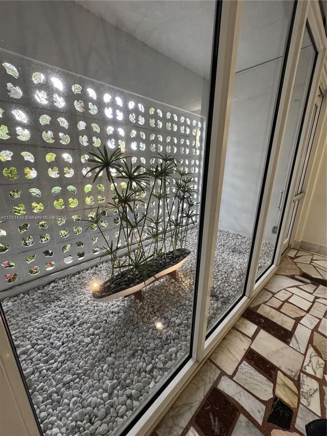 B611 - 2150 Sans Souci Blvd, Condo with 2 bedrooms, 2 bathrooms and null parking in North Miami FL | Image 14