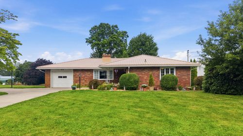 160 State St, Saxonburg, PA, 16056-9548 | Card Image