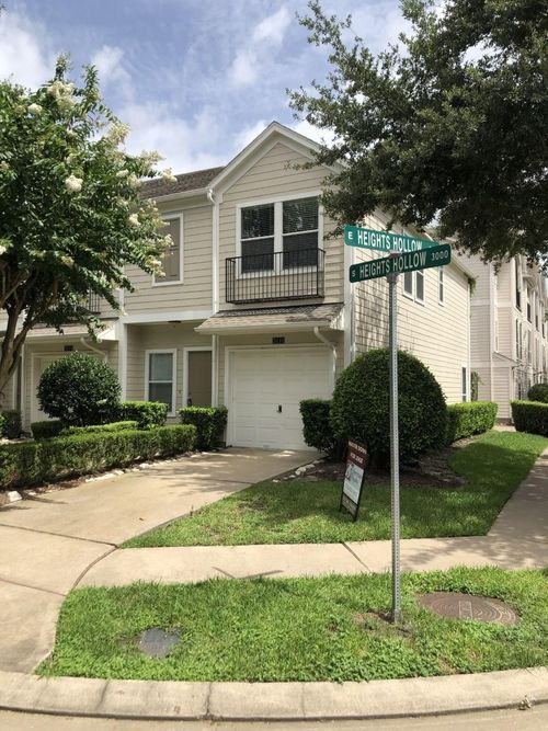 3010 S Heights Hollow Ln, Houston, TX, 77007-7056 | Card Image