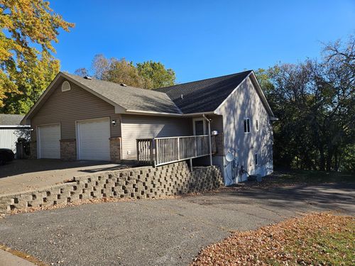 705 6th Street N, Bayport, MN, 55003 | Card Image