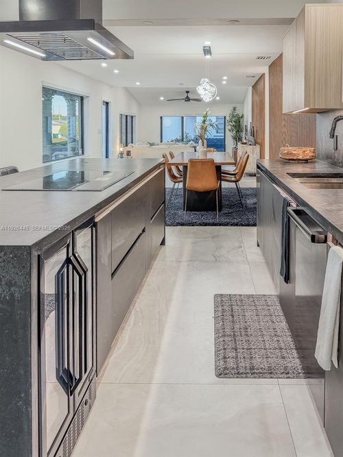 7840 Sw 18th Ter, Miami, FL, 33155-1339 | Card Image