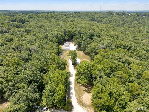 104 Happy Valley Ct, Festus, MO, 63028-3637 | Card Image
