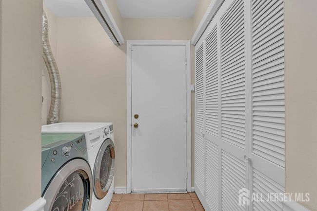 51 Sturbridge Dr, House other with 5 bedrooms, 4 bathrooms and null parking in Piscataway NJ | Image 30