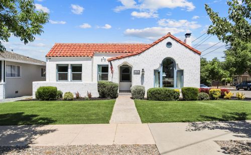 500 Main Street, Roseville, CA, 95678 | Card Image
