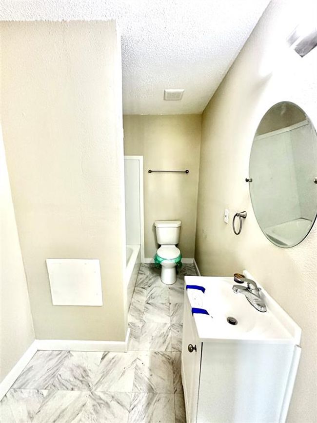 1201 S 10th, For Sale in Merkel Zoocasa