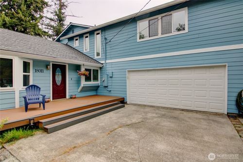 18011 Mclean Road, Mount Vernon, WA, 98273 | Card Image