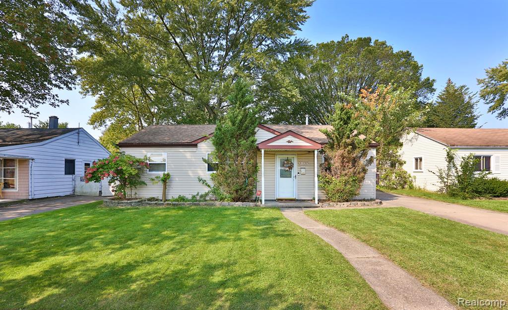 Ehlert Ave, Warren, MI 48089