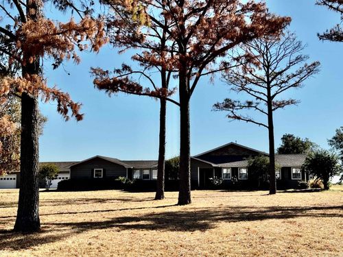 108 Carle Drive, Stuttgart, AR, 72160 | Card Image