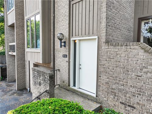 512 Dogwood Ct, Pittsburgh, PA, 15237-2612 | Card Image