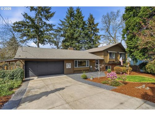 11010 Ne 8th Ave, Vancouver, WA, 98685-5504 | Card Image