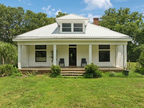 7411 Highway 230, Lyles, TN, 37098-2135 | Card Image