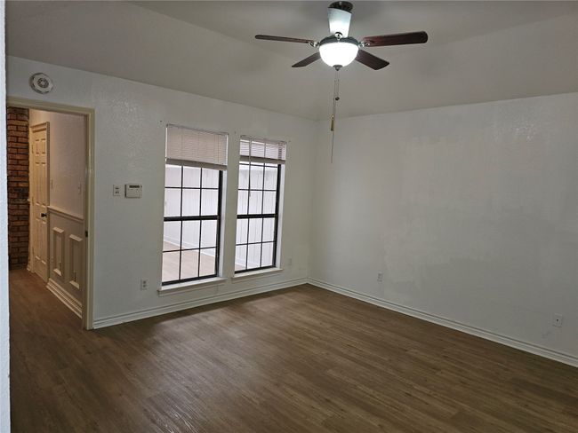 1605 High Crest Ct, House other with 3 bedrooms, 2 bathrooms and null parking in Irving TX | Image 12
