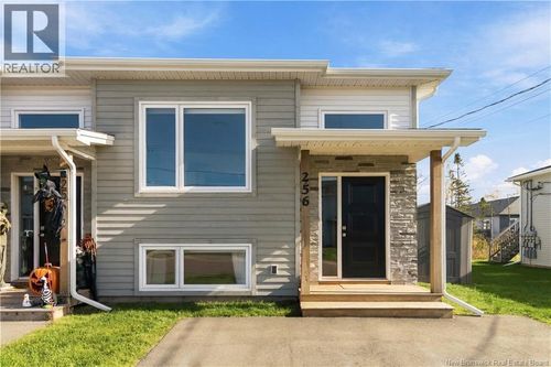 256 Falcon Dr, Moncton, NB, E1G6H1 | Card Image