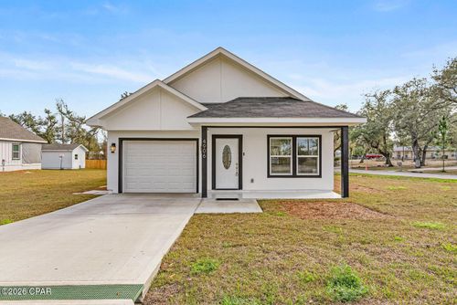 4906 E 2nd St, Panama City, FL, 32404-7046 | Card Image