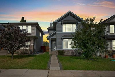 147 Silverado Plains Close Sw, House detached with 5 bedrooms, 3 bathrooms and 3 parking in Calgary AB | Image 1