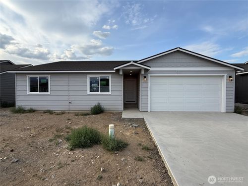 2425 Noah St Se, East Wenatchee, WA, 98802 | Card Image