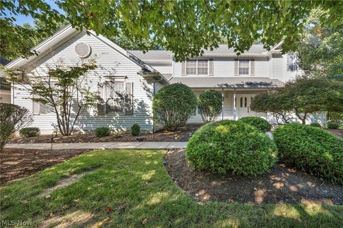 7732 Debonaire Drive, Mentor, OH, 44060 | Card Image