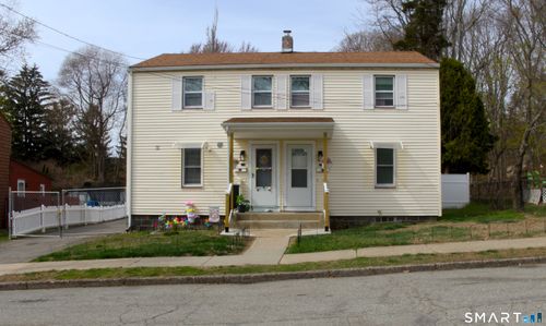 57 Ridgeview Cir, New London, CT, 06320-4005 | Card Image