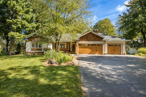 9506 Lakeside Dr, Alden, MI, 49612-9506 | Card Image